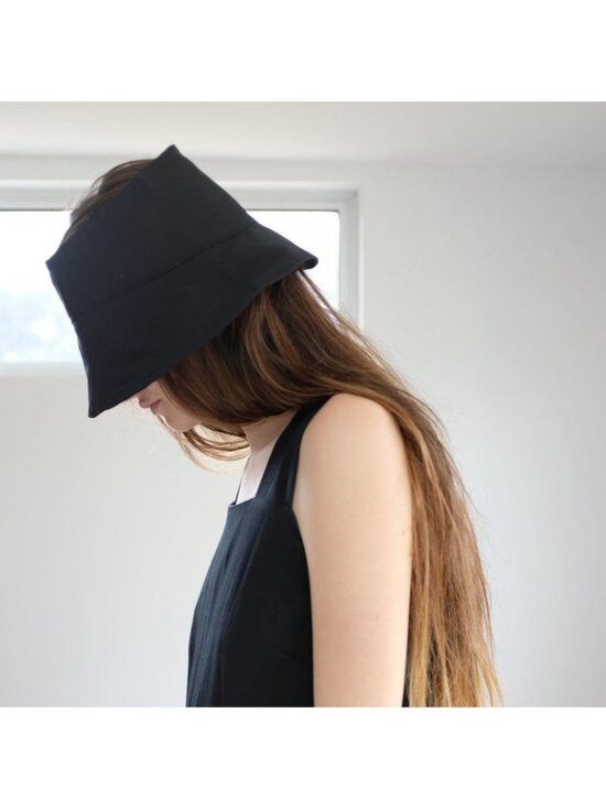 Beklina Accessories - Beklina Topless Sunhat Bucket hat in Black Size S/M